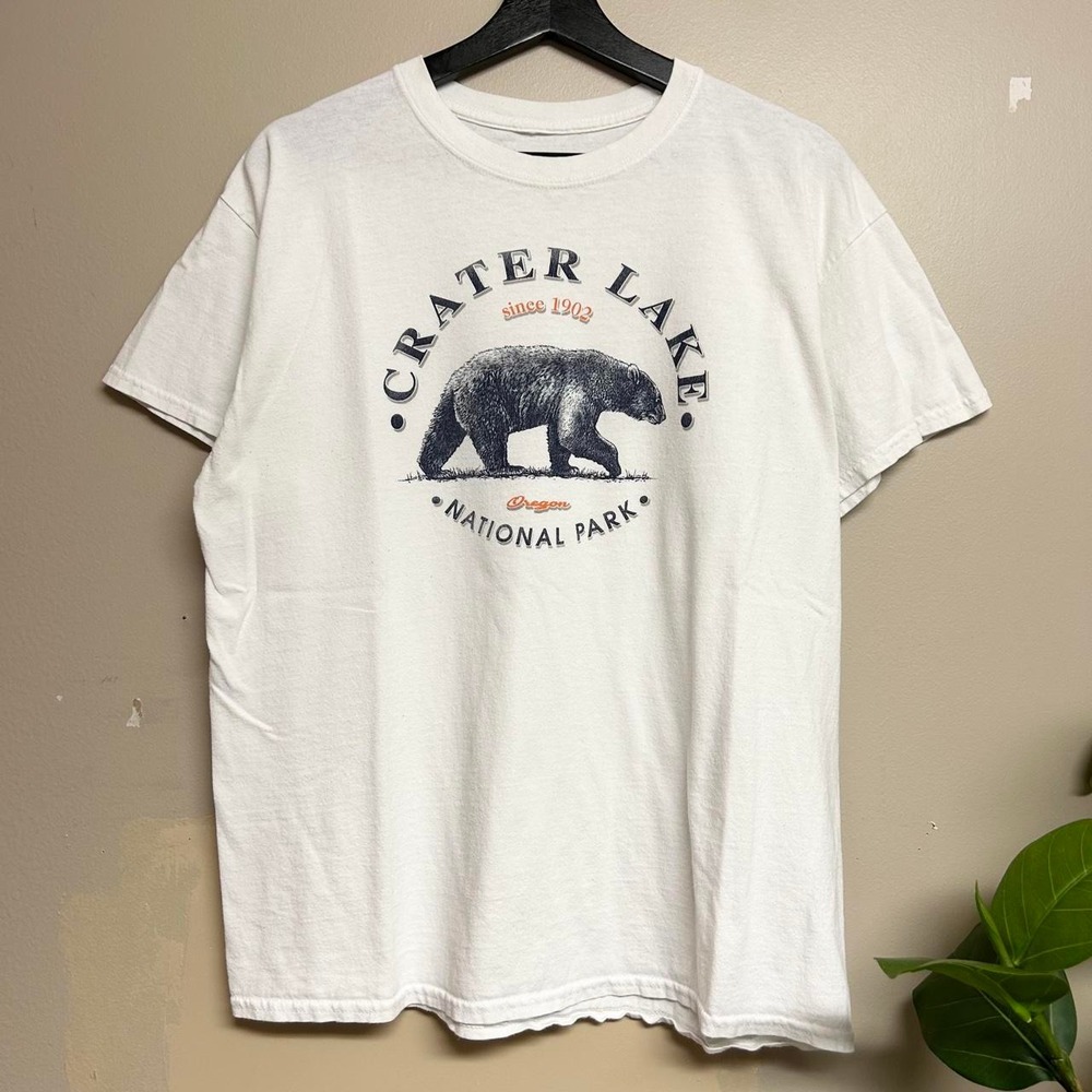 Vintage 2000s Crater Lake Oregon National Park Bear Nature Shirt Mens L White